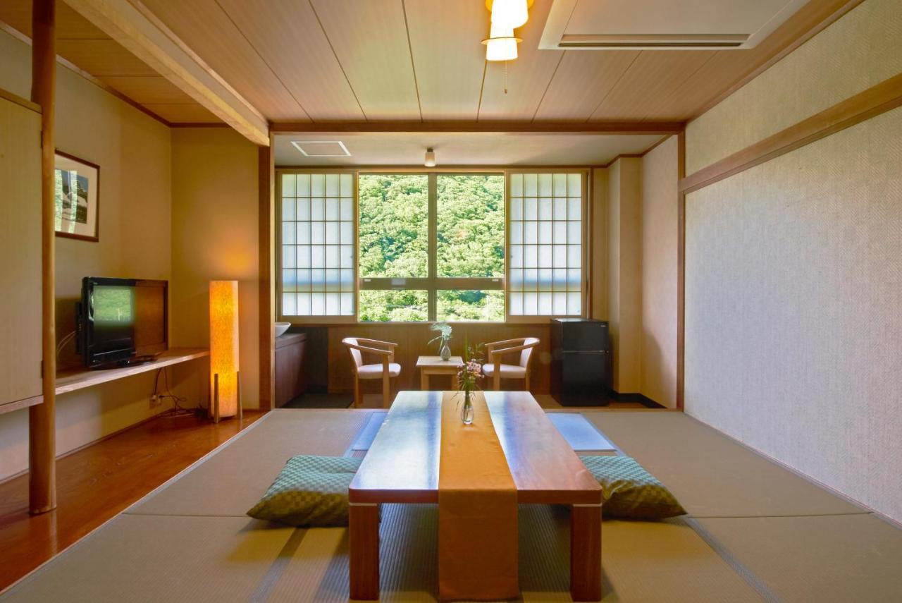 Yutoriro Bandai Atami Hotel Koriyama  Buitenkant foto